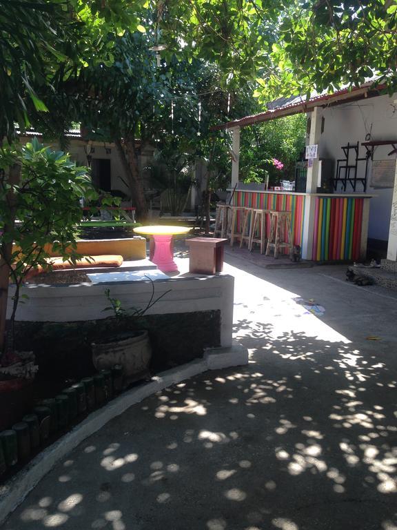 Good For Ya Knee Hostel & Bungalows (Adults Only) Gili Trawangan Eksteriør billede
