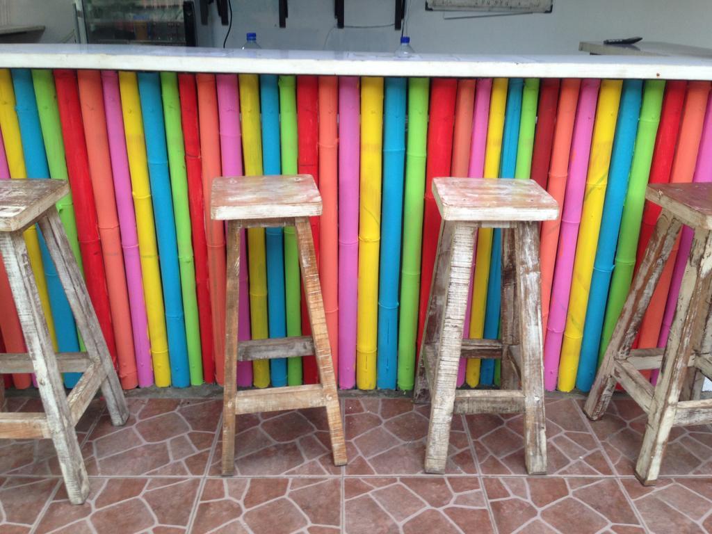 Good For Ya Knee Hostel & Bungalows (Adults Only) Gili Trawangan Eksteriør billede