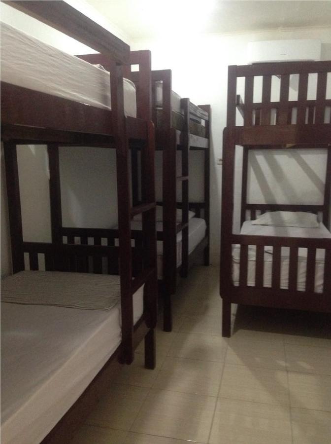 Good For Ya Knee Hostel & Bungalows (Adults Only) Gili Trawangan Eksteriør billede