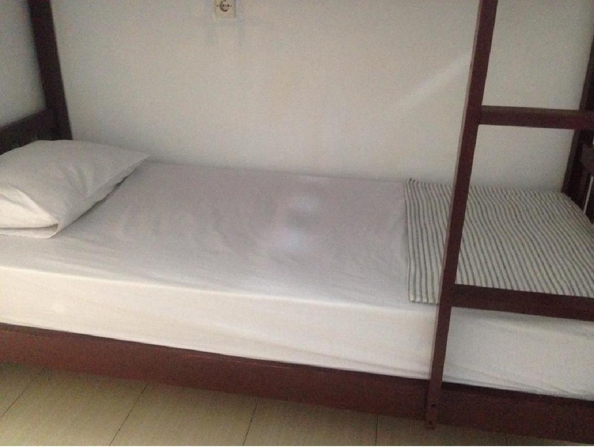 Good For Ya Knee Hostel & Bungalows (Adults Only) Gili Trawangan Eksteriør billede