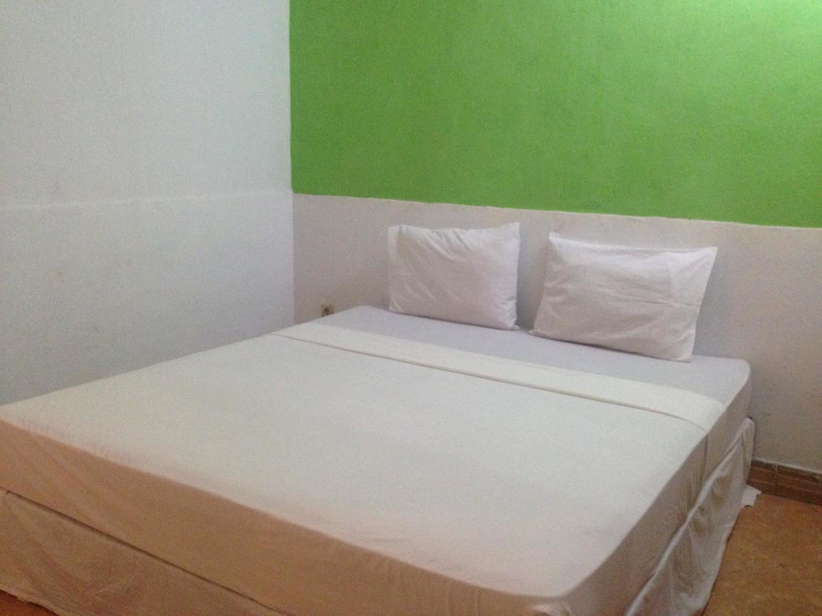 Good For Ya Knee Hostel & Bungalows (Adults Only) Gili Trawangan Eksteriør billede