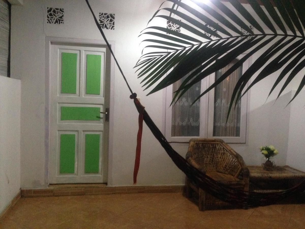 Good For Ya Knee Hostel & Bungalows (Adults Only) Gili Trawangan Eksteriør billede