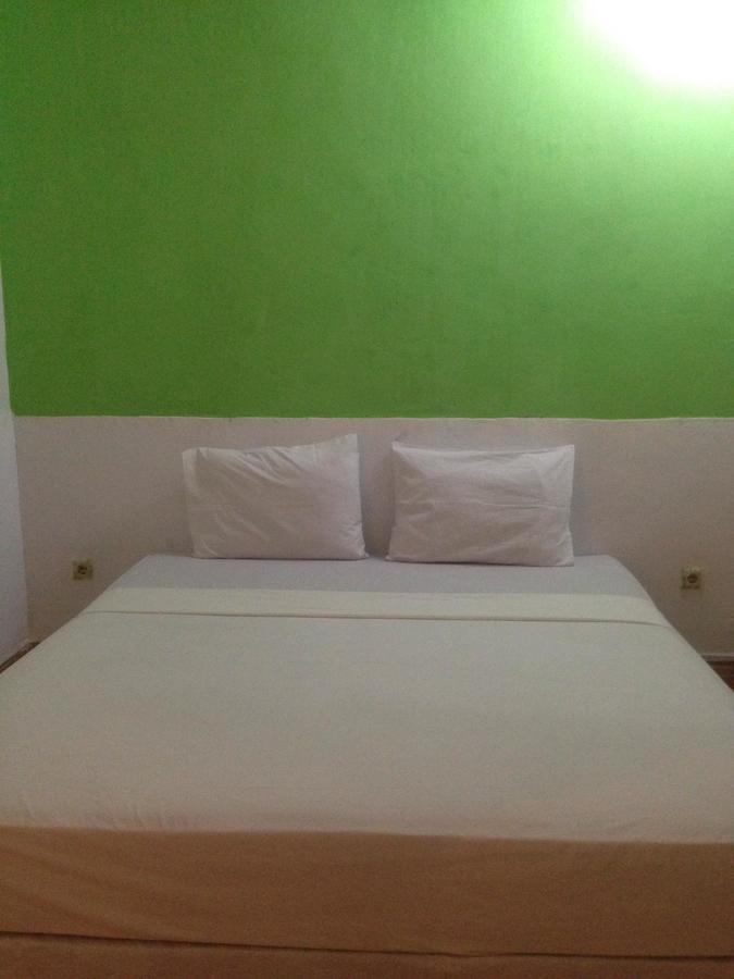 Good For Ya Knee Hostel & Bungalows (Adults Only) Gili Trawangan Eksteriør billede